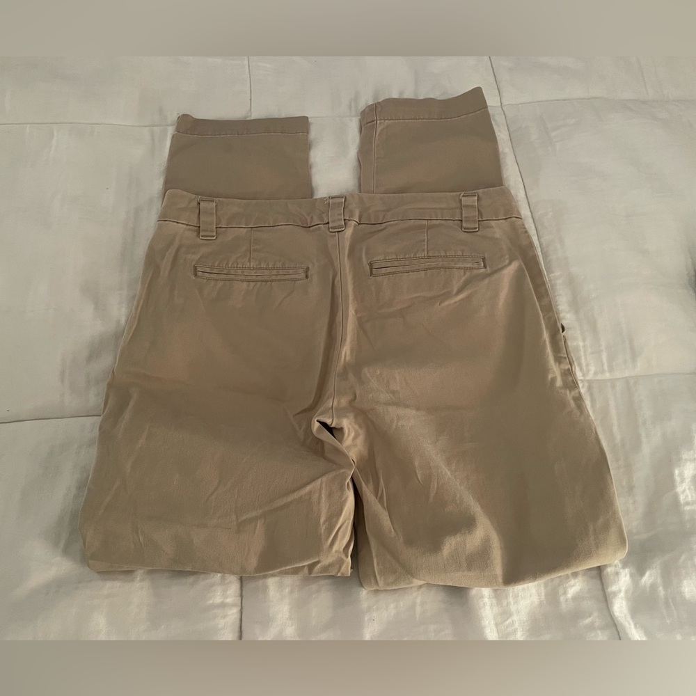 GAP Khaki Pants - Picture 3 of 4